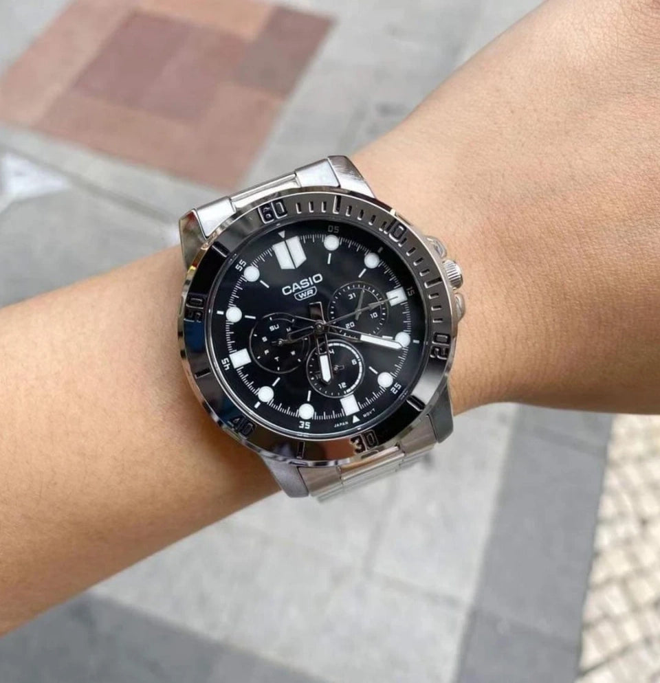 Casio Enticer MTP-VD300D-1EUDF Black Dial Stainless Steel Men's Multifunction Watch | Casio MTP-VD300D-1EUDF