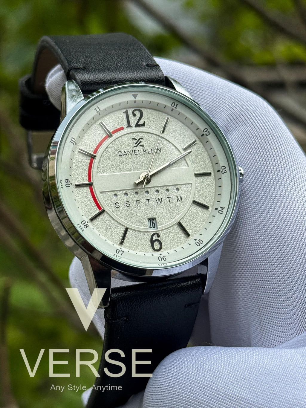 Daniel Klein DK11650 - 1 Men’s Analog Watch – Silver Dial, Black Leather Strap| Daniel Klein DK11650 - 1 - VERSE - 