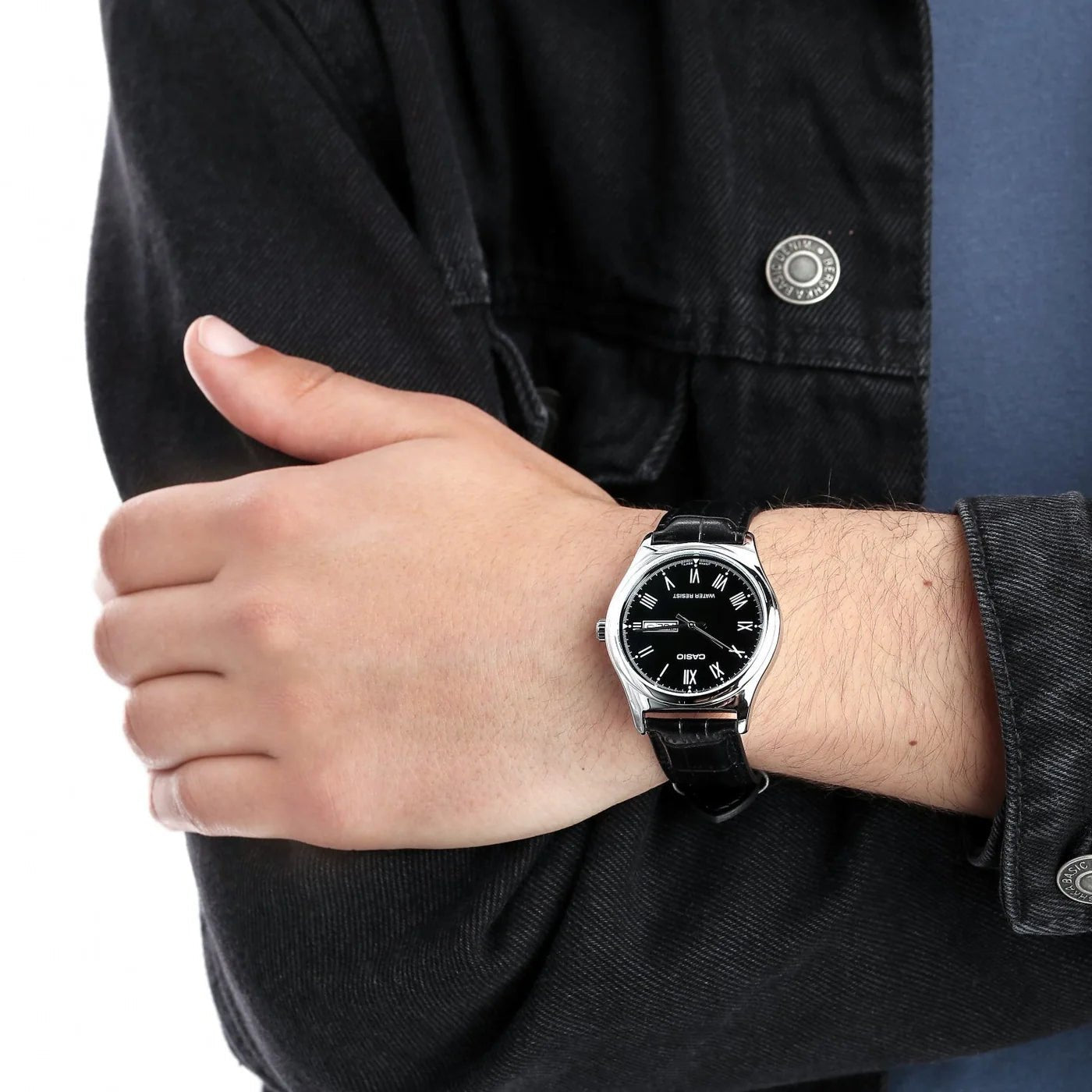 Casio V006L - 1B Men’s 40 mm Quartz Analog Watch – Black Dial & Leather Strap - VERSE - 