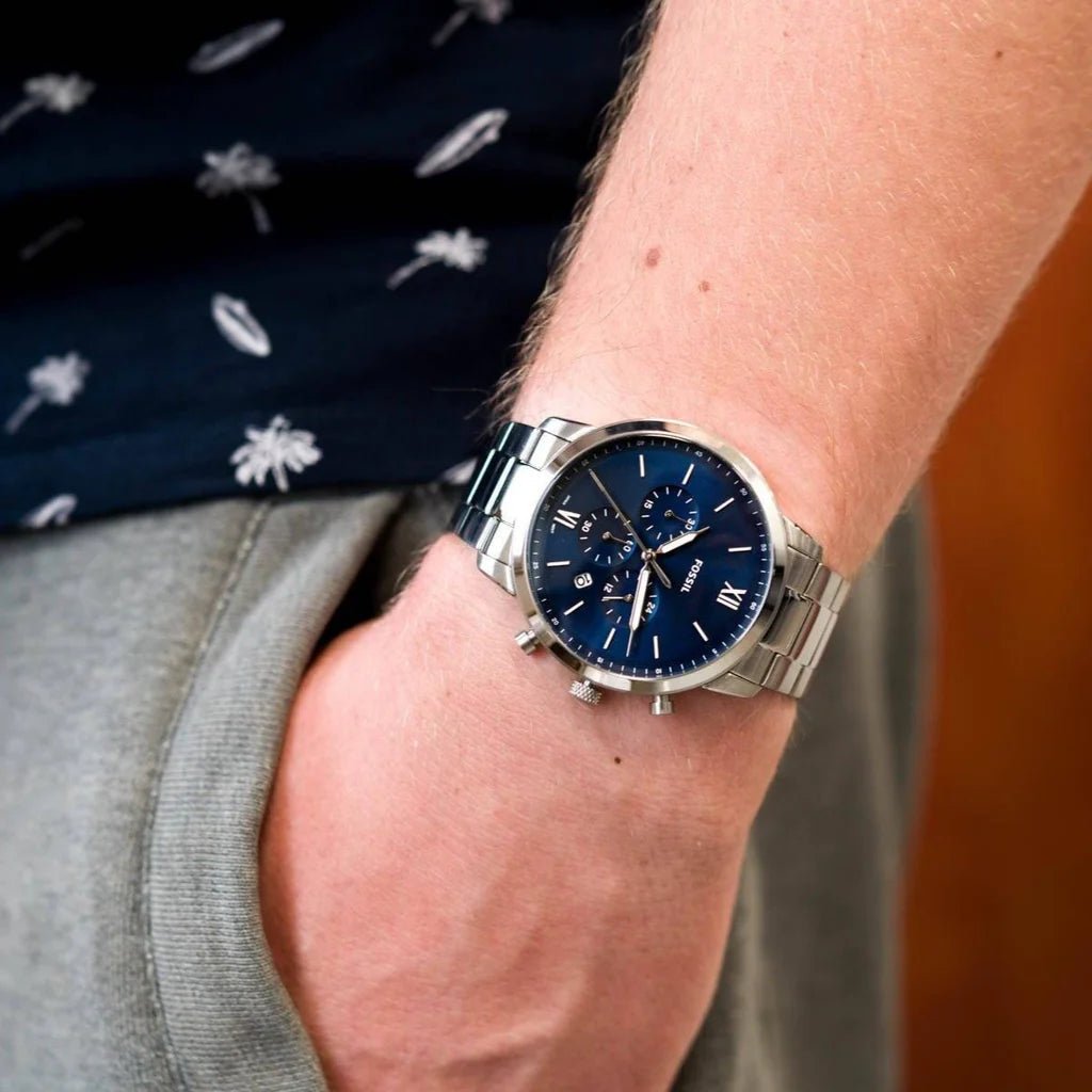 FOSSIL Neutra Chronograph Blue Dial Men's Watch FS5792 - VERSE - 