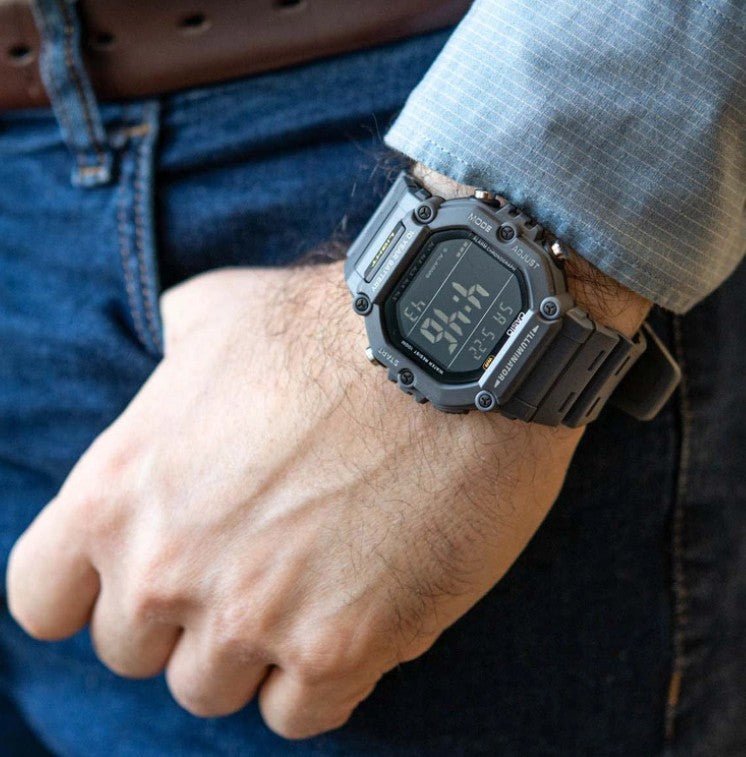 Casio AE - 1600H - 8BV Men’s Grey Resin Digital Watch| Casio AE - 1600H - 8BV - VERSE - 
