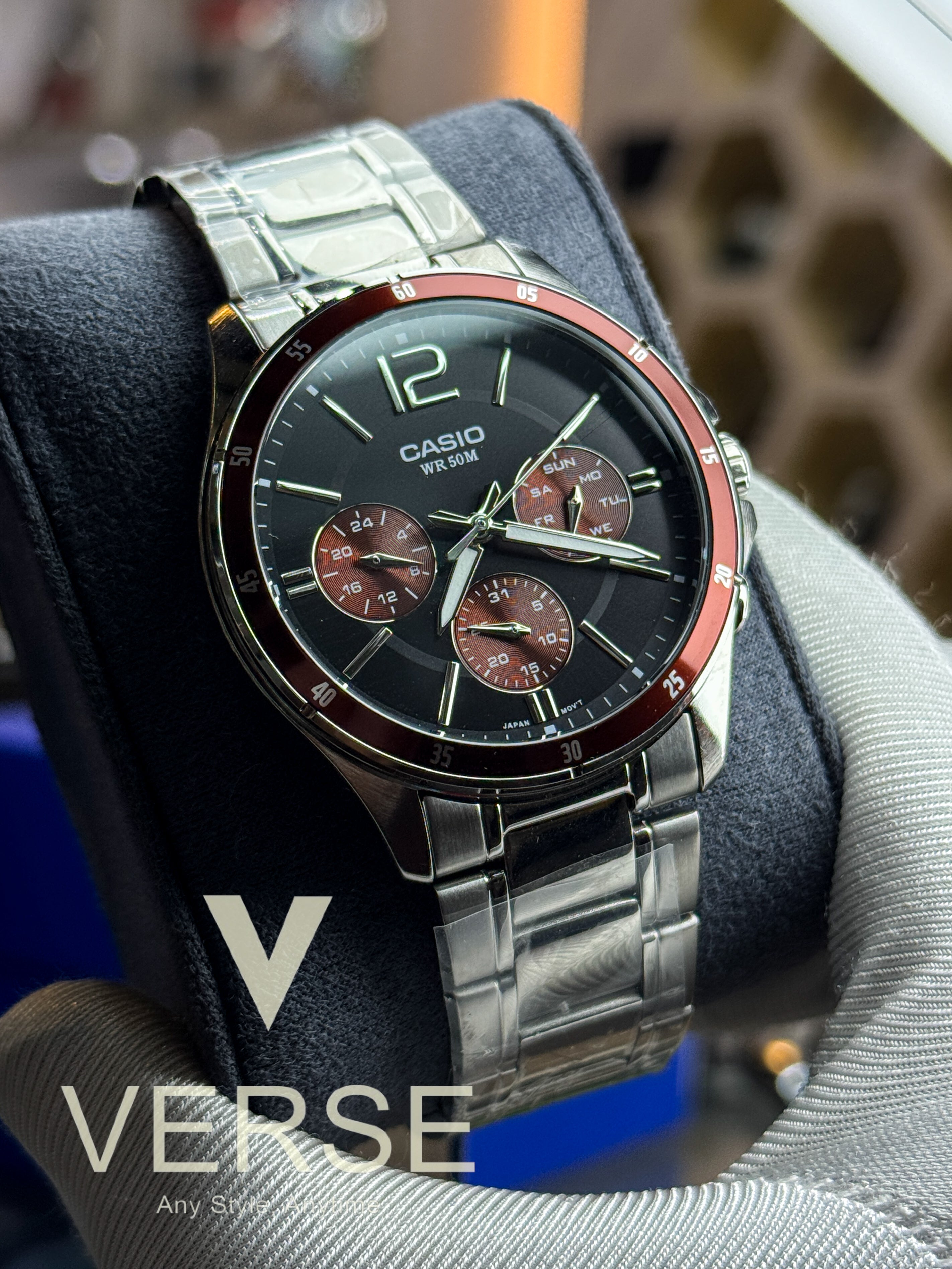 Casio 1374D - 5AV Men’s Silver Stainless Steel Watch with Black and Red Dial| Casio 1374D - 5AV - VERSE - 