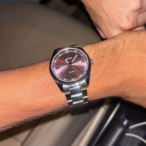 Casio Enticer MTP-1302PD-6AVEF Mauve Dial Stainless Steel Men's Watch | Casio MTP-1302PD-6AVEF - VERSE -