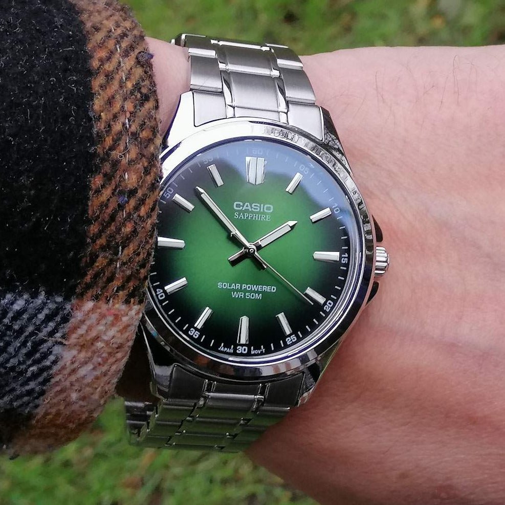 Casio MTS-RS100D-3AVDF Sapphire Flarald Green Dial Stainless Steel Men's Solar Powered Watch | Casio MTS-RS100D-3AVDF - VERSE -