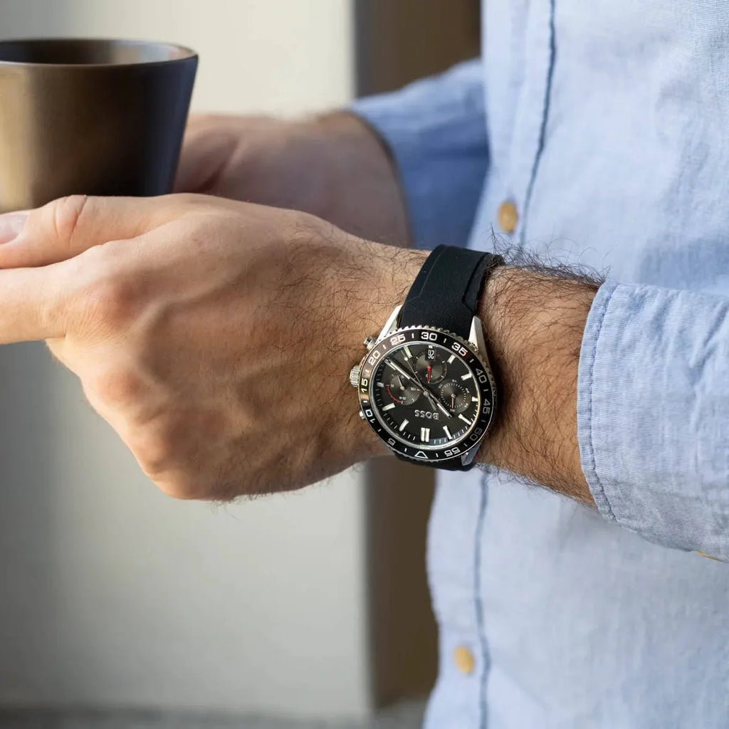 Hugo Boss Runner Chronograph Black Dial Black Silicone Men's Watch | Hugo Boss 1514141 - VERSE -