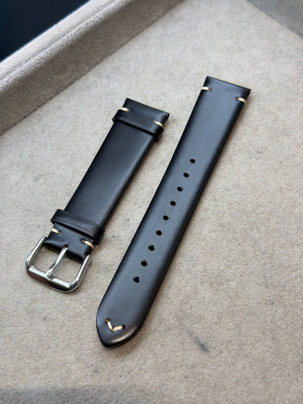 Premium Black Top-Grain Leather Quick-Release Watch Strap - VERSE -