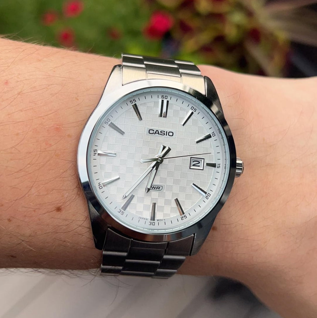 Casio MTP-VD03D-7AUDF White Dial Stainless Steel Men's Watch | Casio MTP-VD03D-7AUDF
