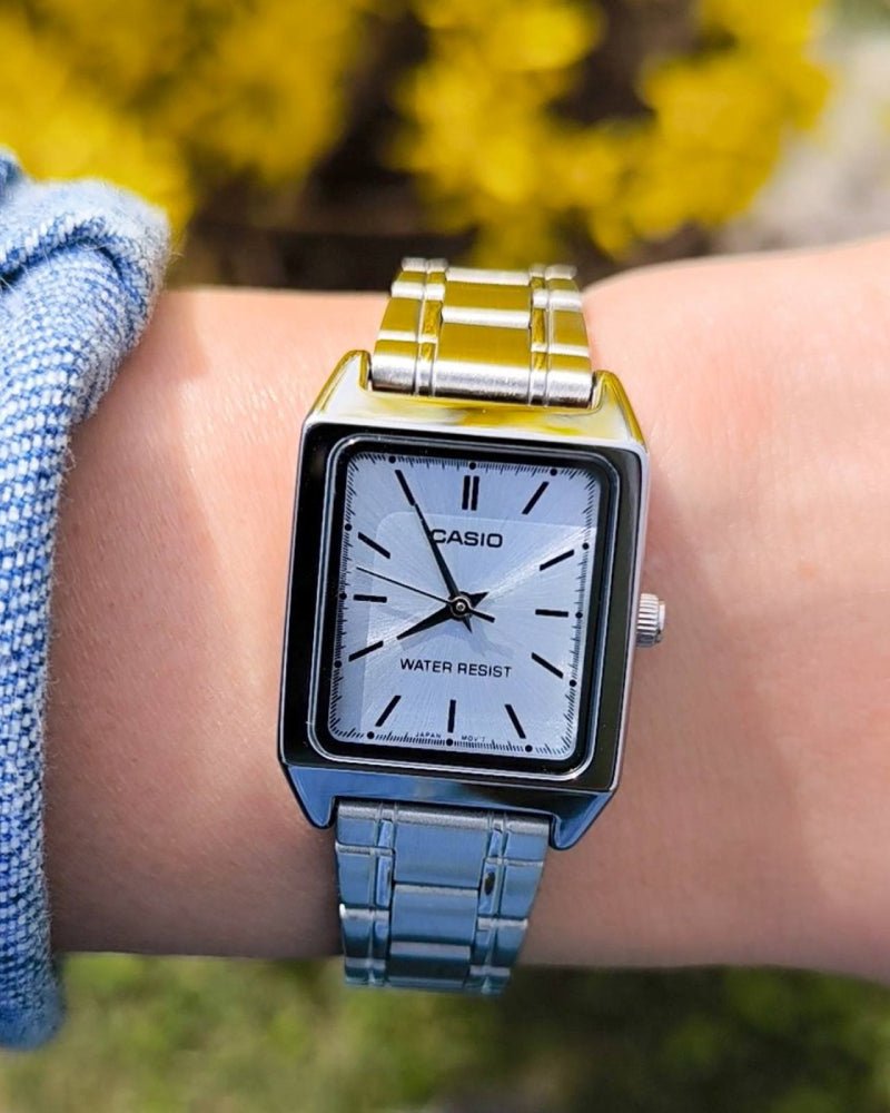 Casio LTP - V007D - 2EUDF Ice Blue Dial Women's Stainless Steel Watch | Casio LTP - V007D - 2EUDF - VERSE - 