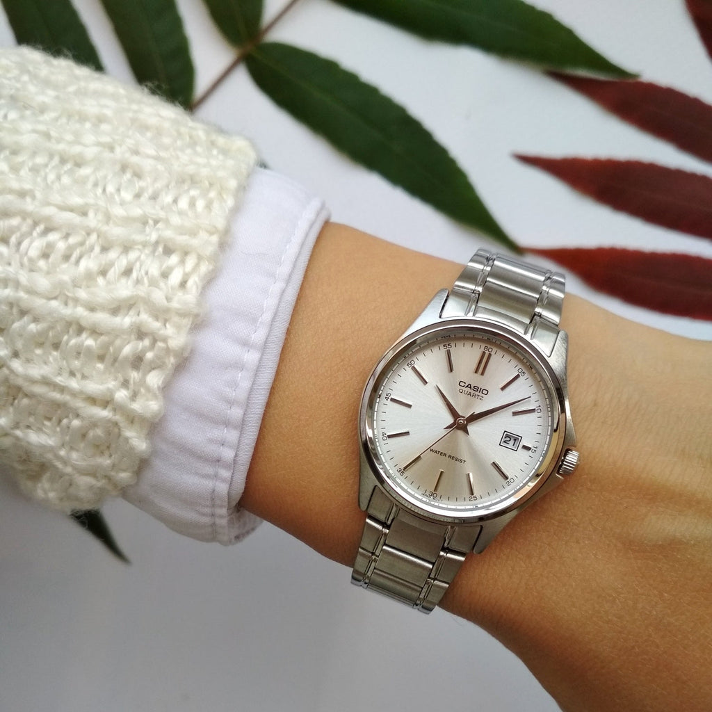 Casio LTP - 1183A - 7ADF White Dial Women's Stainless Steel Watch | Casio LTP - 1183A - 7ADF - VERSE - 
