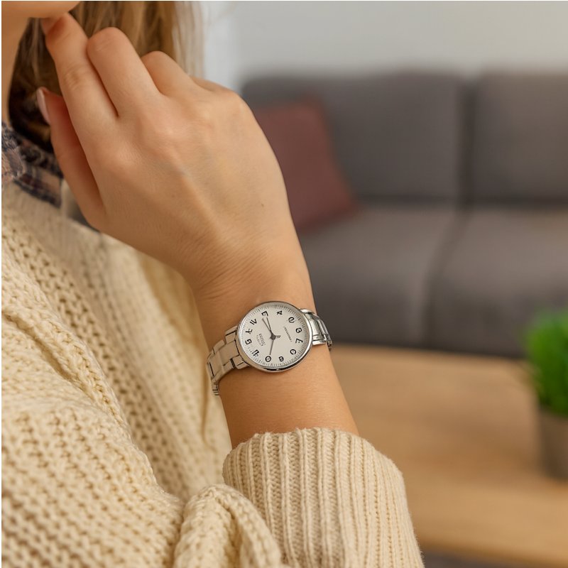 Q&Q Japan Quartz White Dial Stainless Steel Women's Watch | Q&Q C65A-006PY