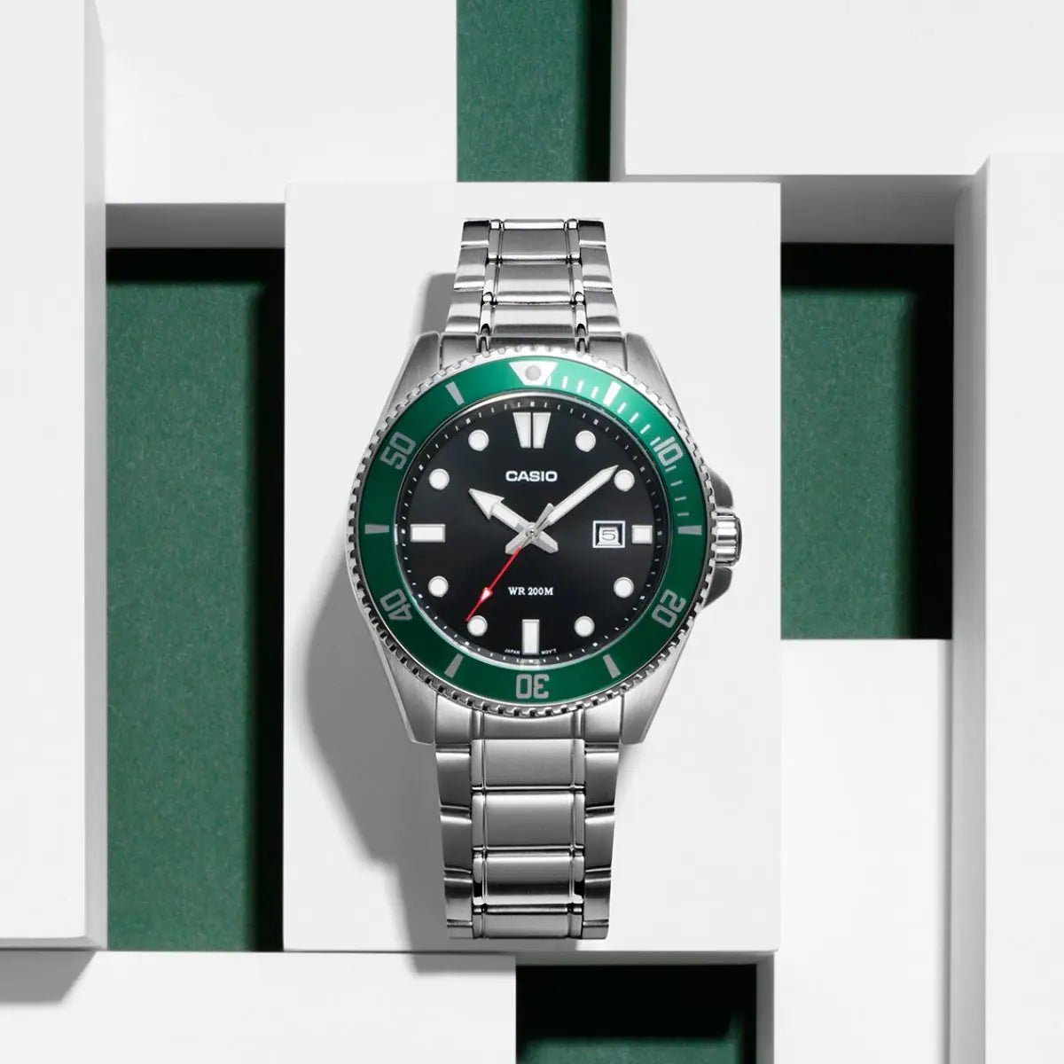 Casio MDV - 107D - 3AVDF Green Bezel 200m Stainless Steel Men's Diver Watch | Casio MDV - 107D - 3AVDF - VERSE - 