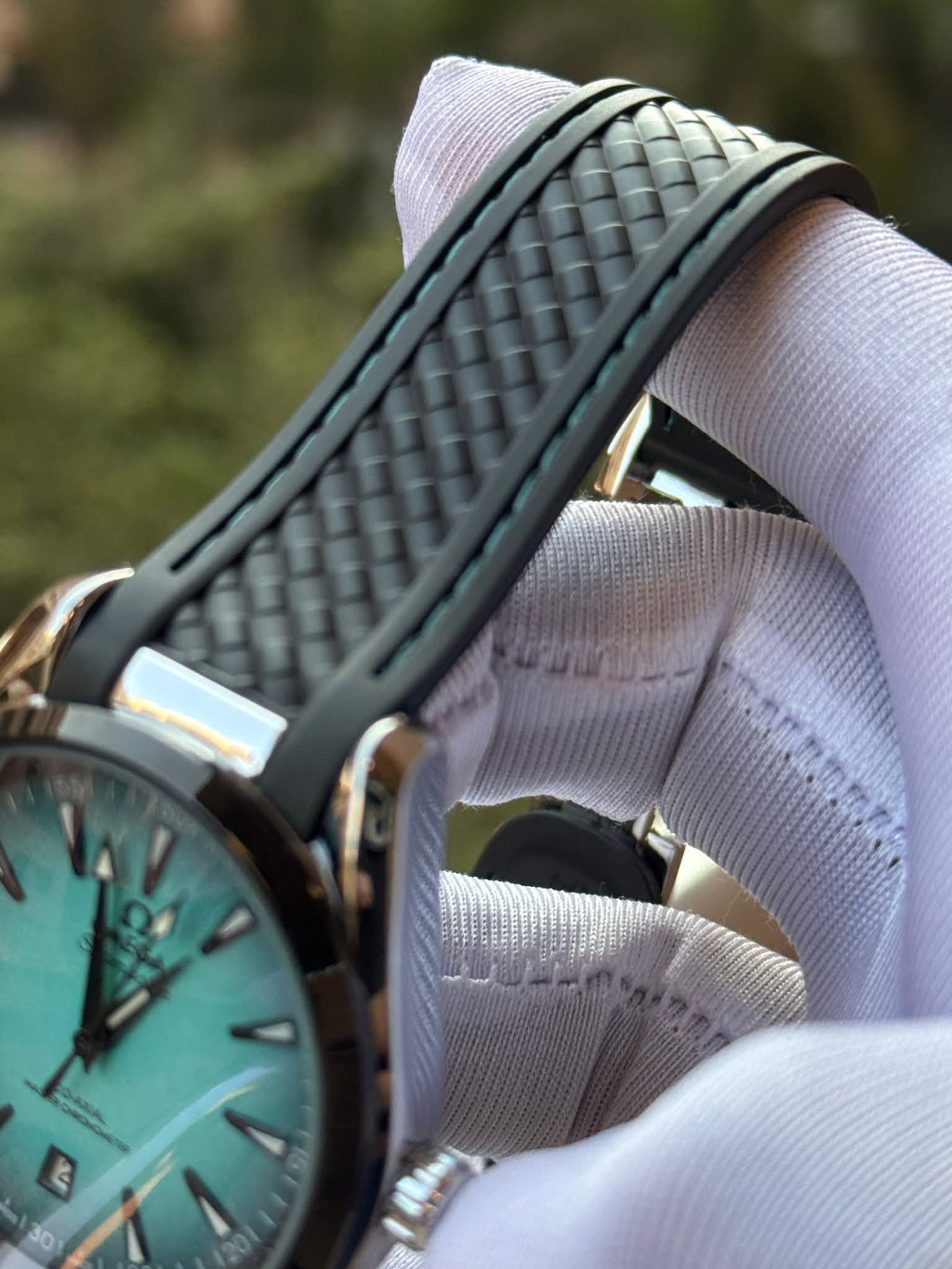 Omega Seamaster AquaTerra 150m Lacquered Turquoise Dial AA - VERSE - 