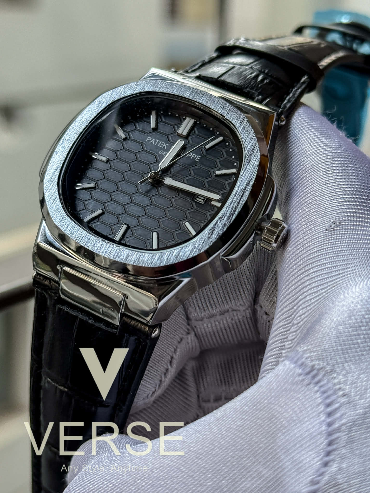 Patek Philippe Nautilus Sweep Honeycomb Black Dial Black Belt Silver Case AA - VERSE - 