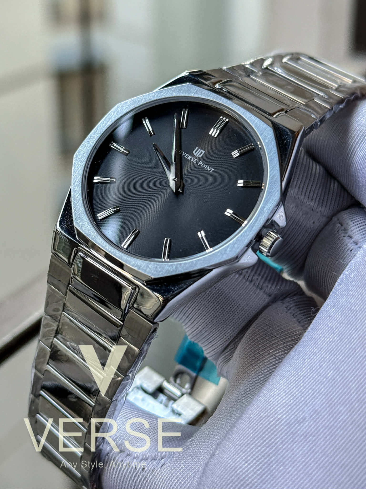 UNIVERSE POINT Slim Octagonal – Silver Chain Black Gradient Dial | UP3949 - 088B - VERSE - 