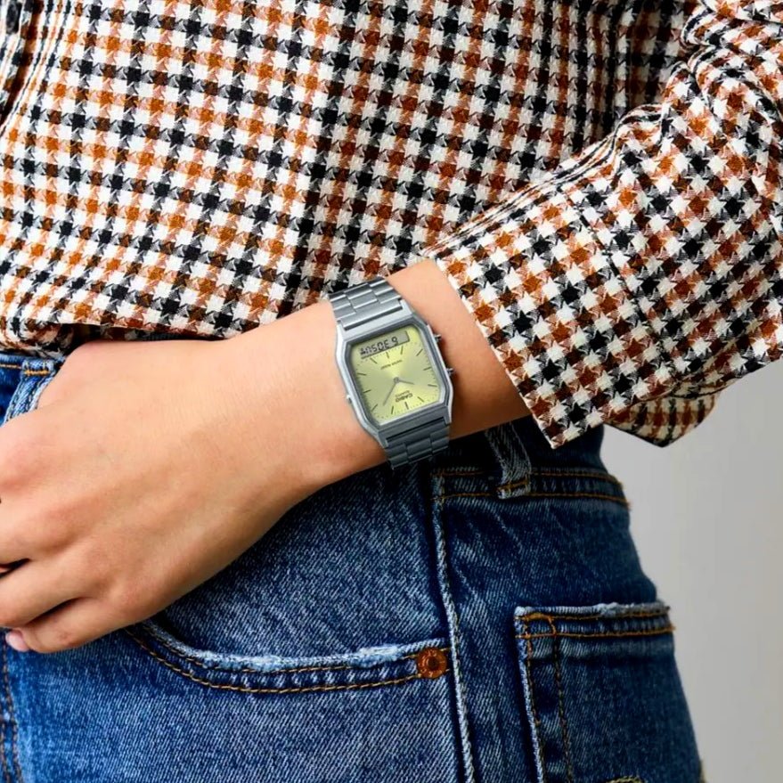 Casio AQ-230A-9AMQYDF Analog-Digital Light Lime Green Dial Stainless Steel Unisex Watch | Casio AQ-230A-9AMQYDF