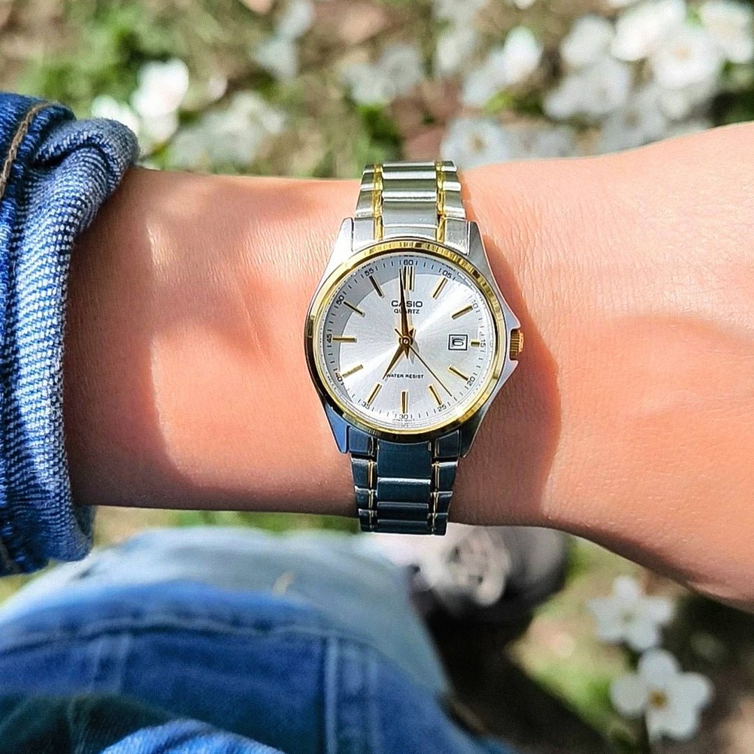 Casio LTP - 1183G - 7ADF White Dial Women's Gold Tone Stainless Steel Watch | Casio LTP - 1183G - 7ADF - VERSE - 