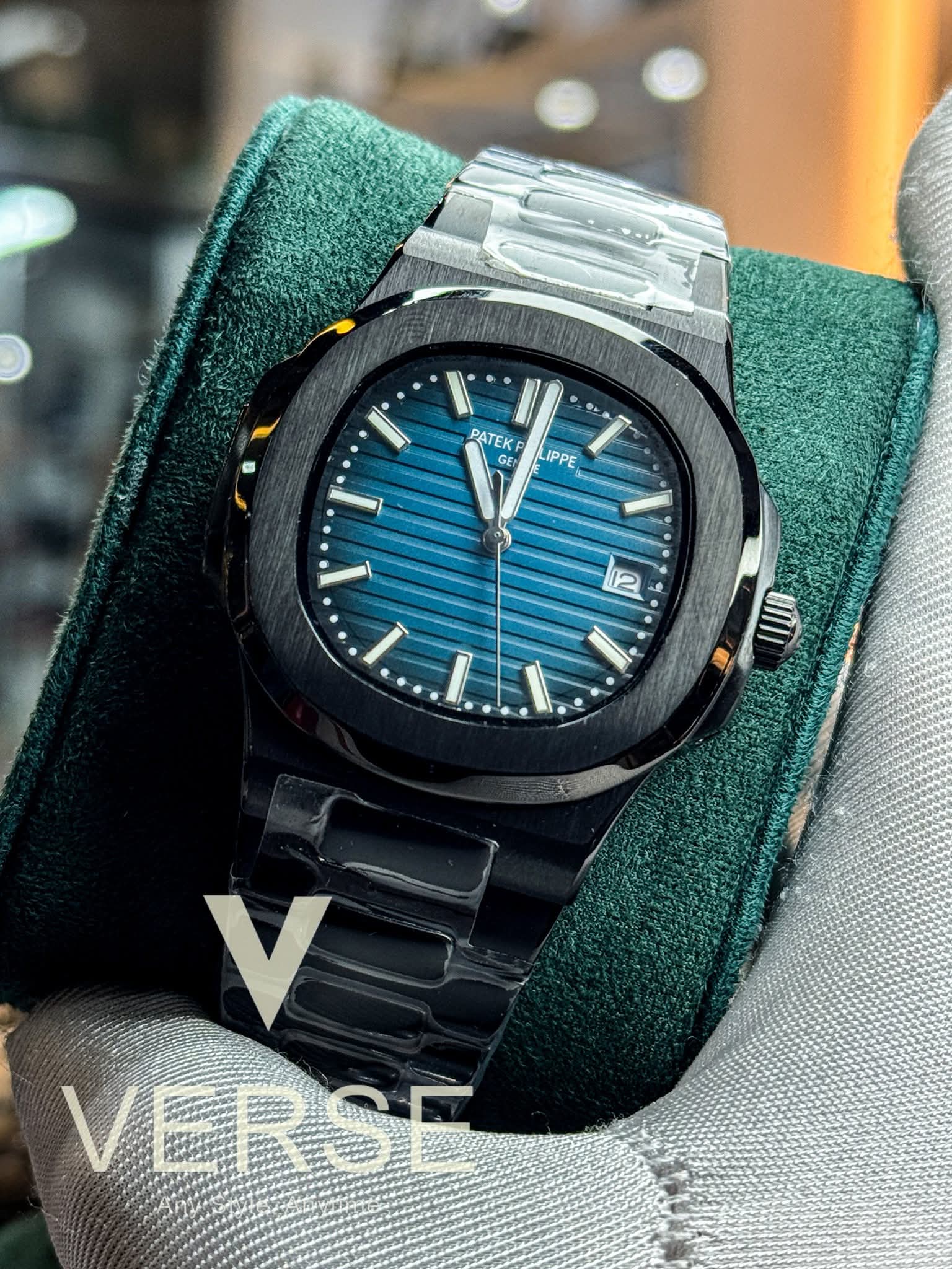 Patek Philippe Nautilus Automatic Black Chain - Blue Dial Triple A - VERSE - 
