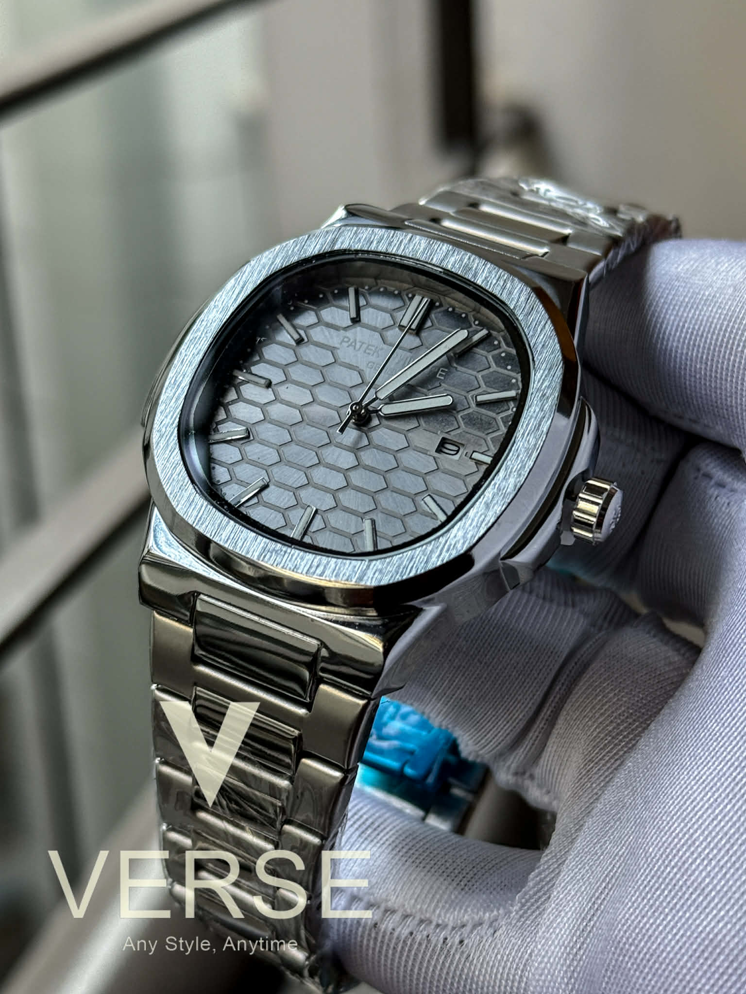 Patek Philippe Nautilus Sweep Honeycomb Grey Dial Silver Chain AA - VERSE - 