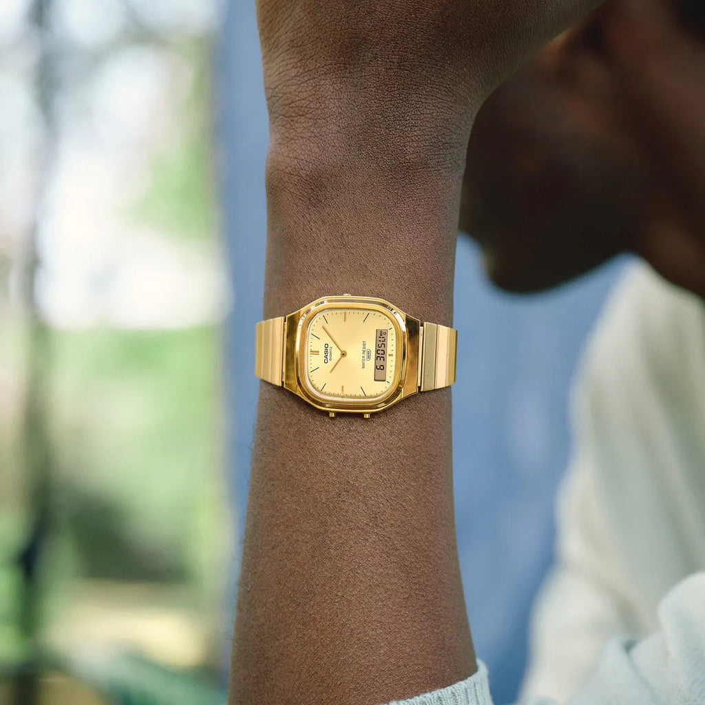 Casio Vintage AQ-240EG-9ADF Champagne Gold Dial Gold Tone Stainless Steel Unisex Watch | Casio AQ-240EG-9ADF