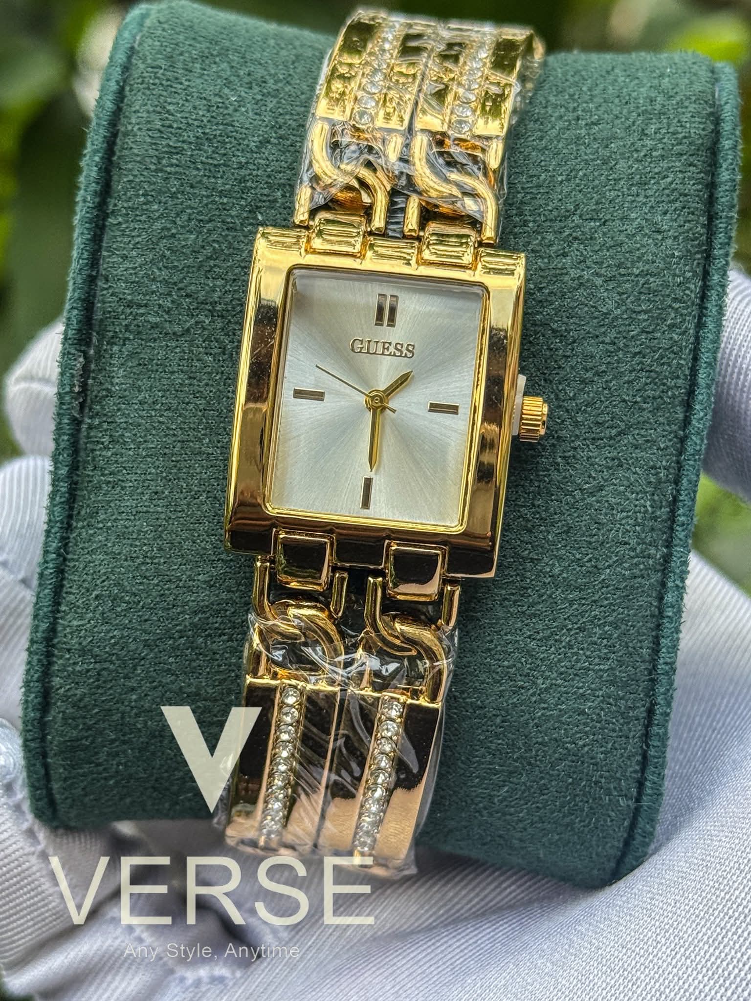 Guess Mod Heavy Metal Golden G - Links Silver Dial AA - VERSE - 