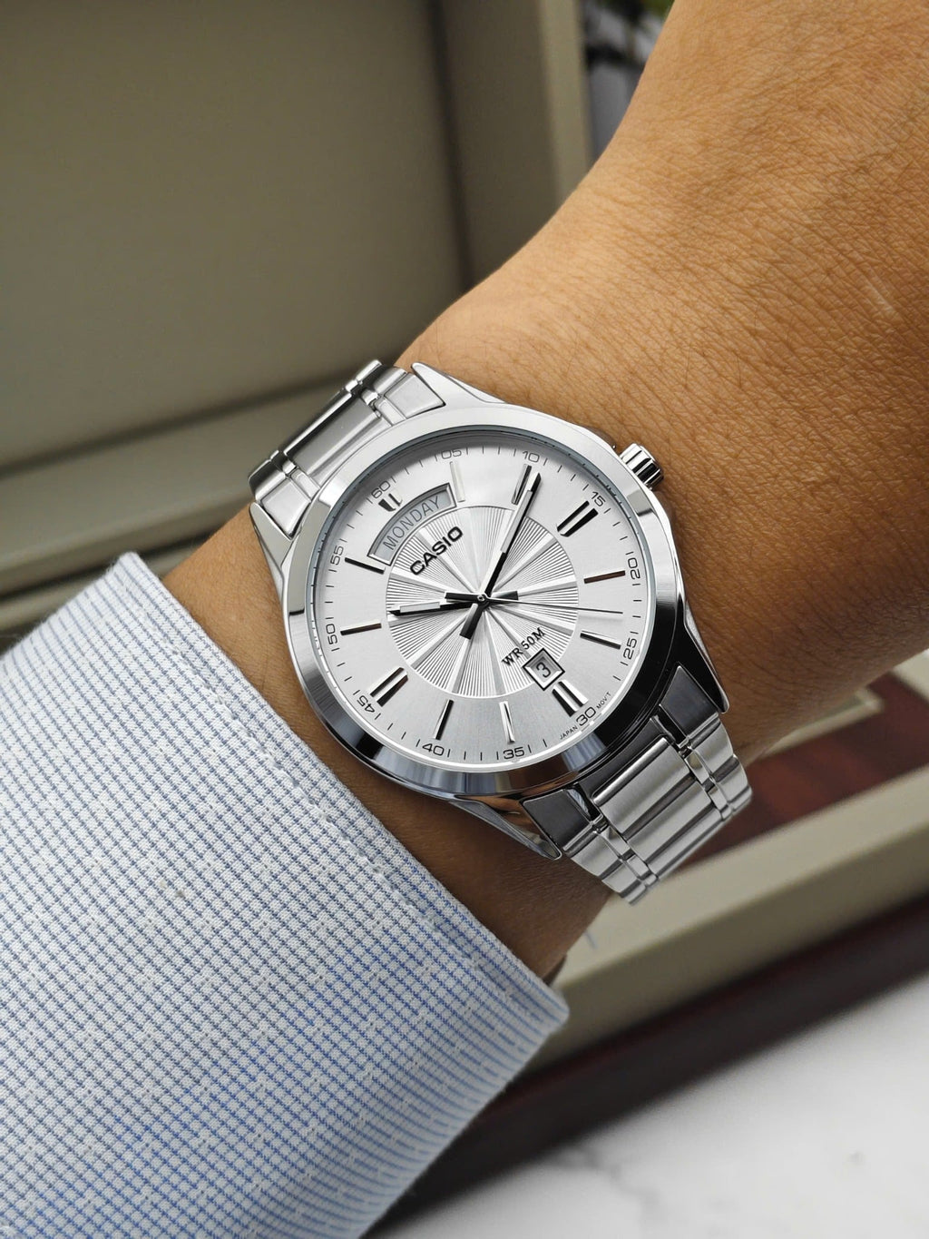 Casio MTP - 1381D - 7AVDF Day - Date White Dial Men's Watch | Casio MTP - 1381D - 7AVDF - VERSE - 