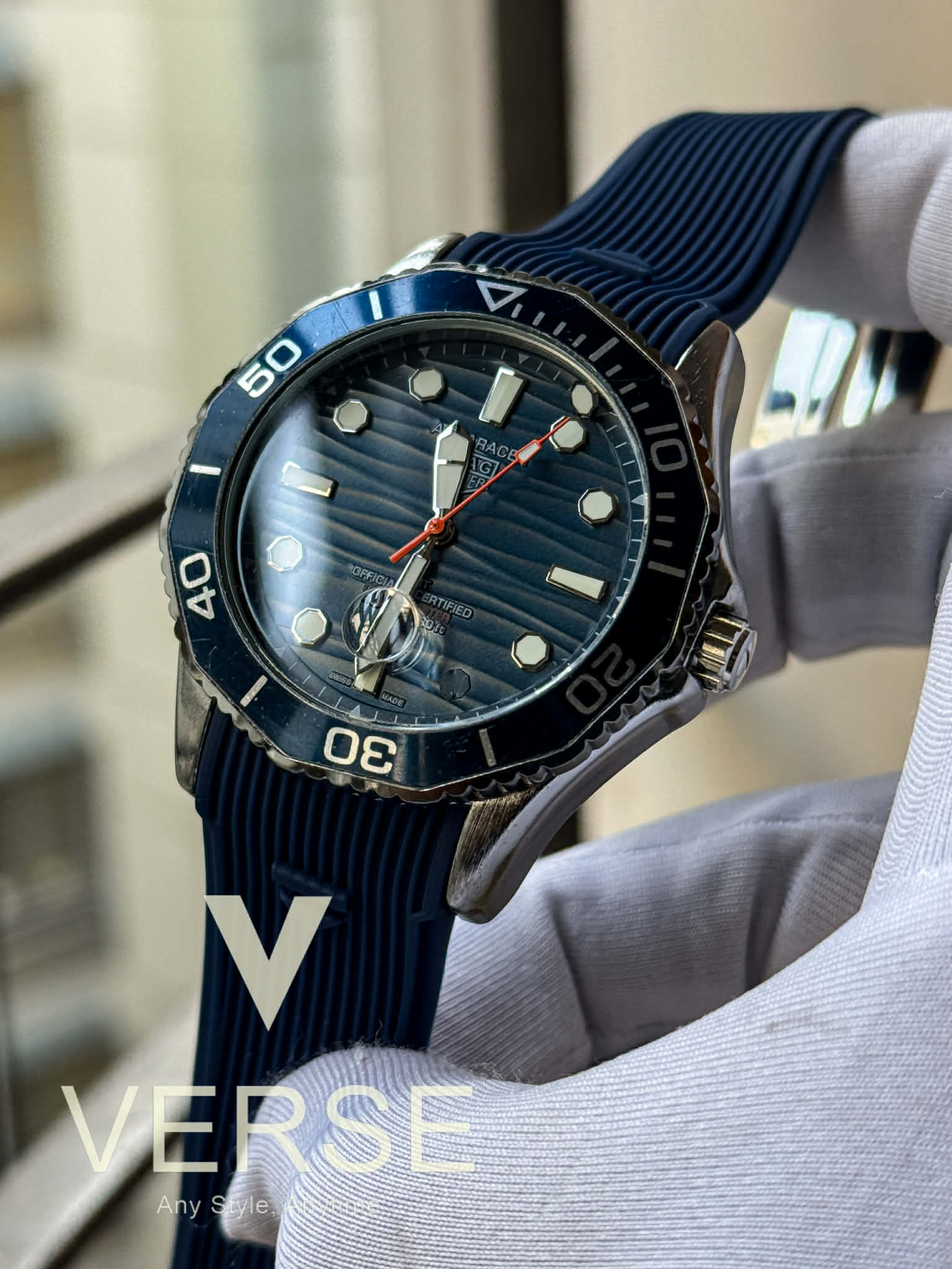 TAG Heuer Aquaracer Professional - Superdiver | Blue Dial - Belt Sweep Orange Hand - VERSE - 