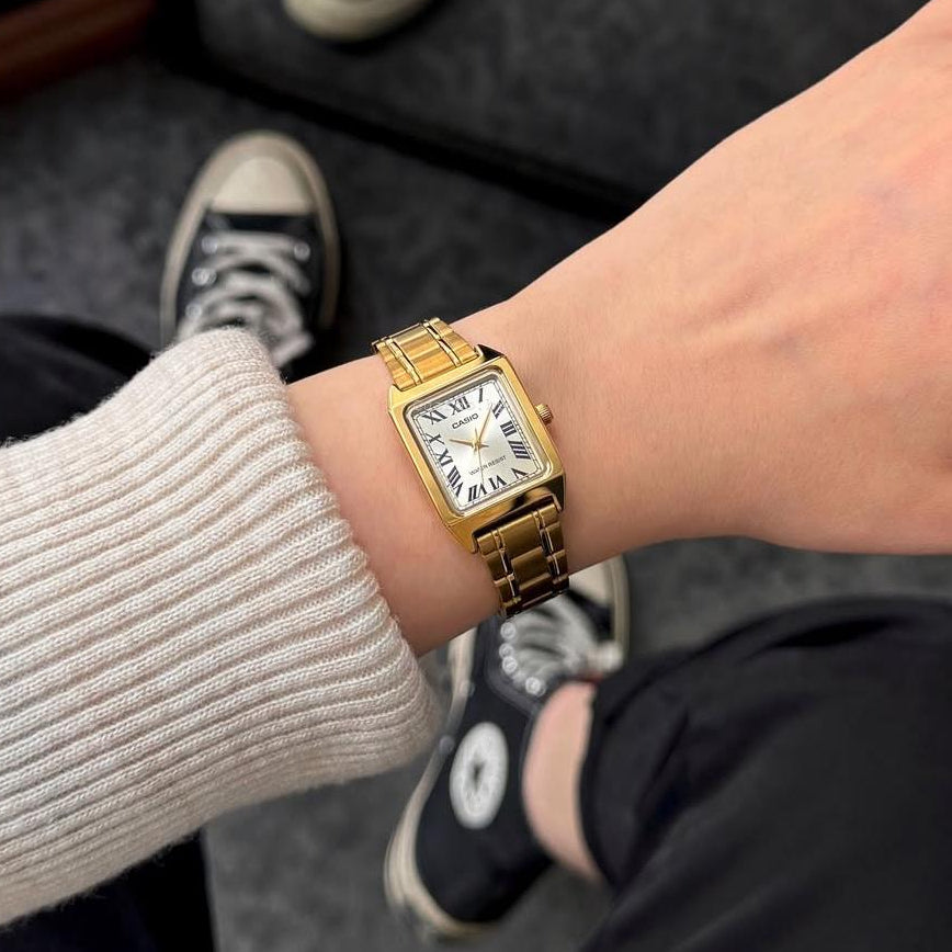 Casio LTP-V007G-9BUDF Champagne Gold Dial Gold Stainless Steel Women's Watch | Casio LTP-V007G-9BUDF