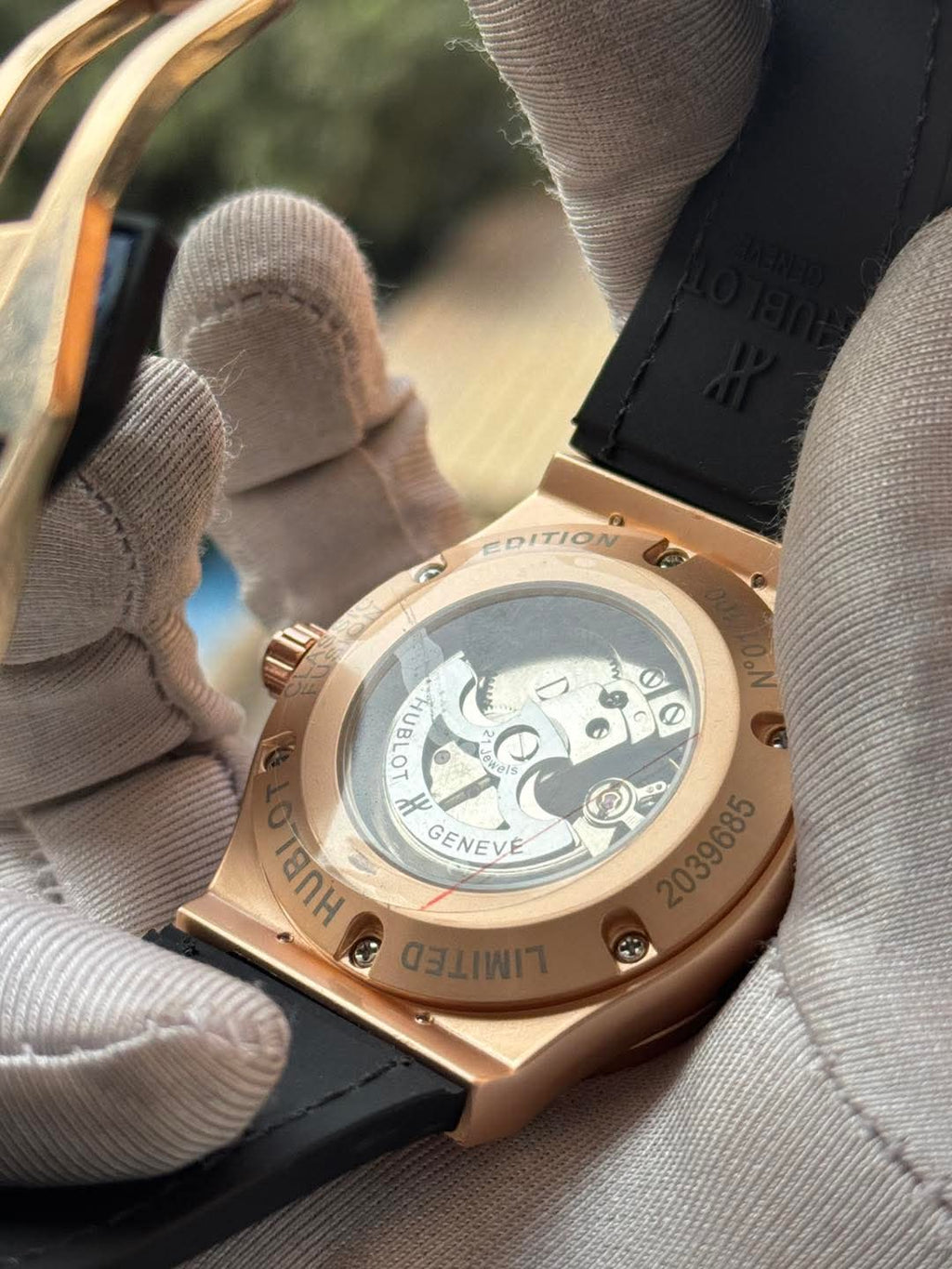 Hublot Classic Fusion Automatic Blue Belt Rose Gold Case AA - VERSE - 