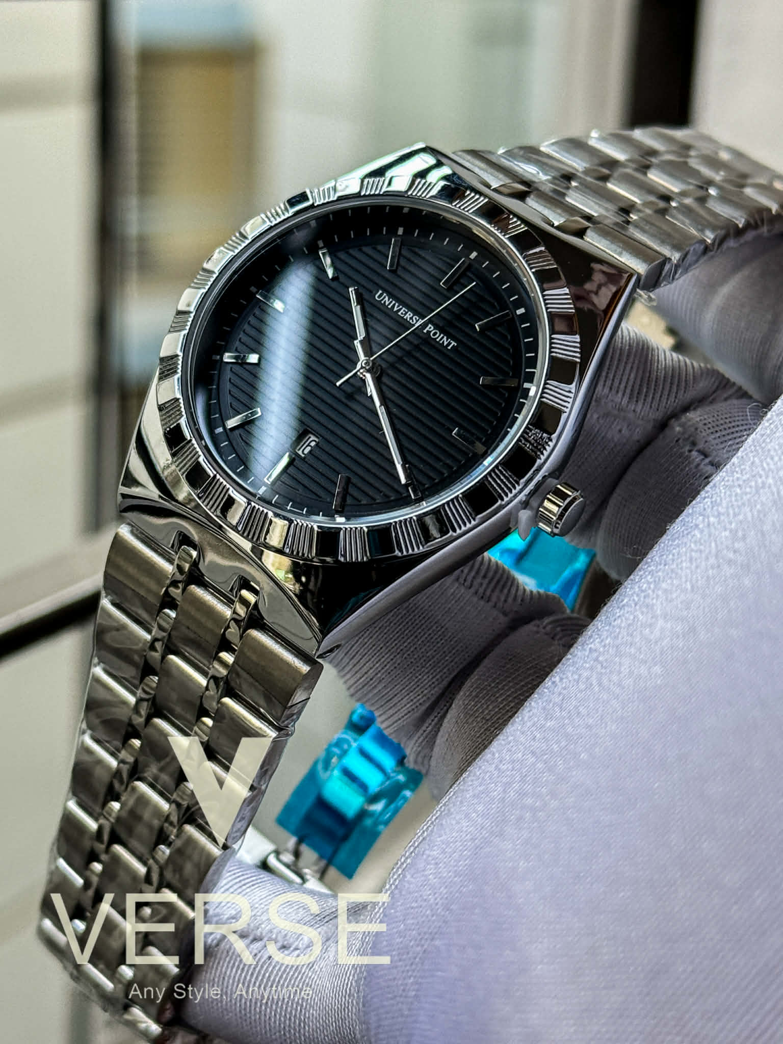 UNIVERSE POINT Overseas - Silver Chain Axis Black Dial | UP1988 - 2609 - VERSE - 