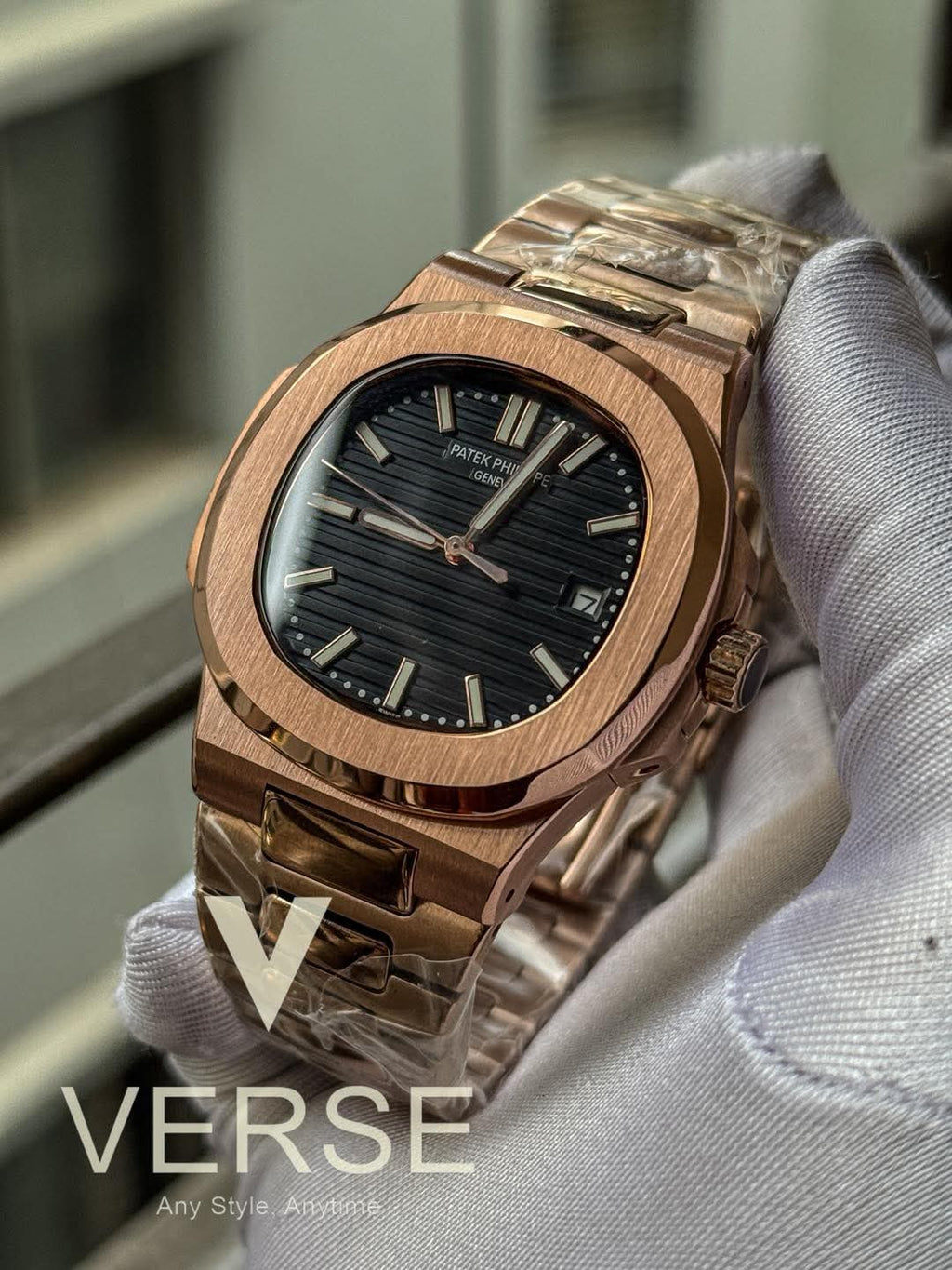Patek Philippe Nautilus Automatic Rose Gold - Black Dial Triple A - VERSE - 