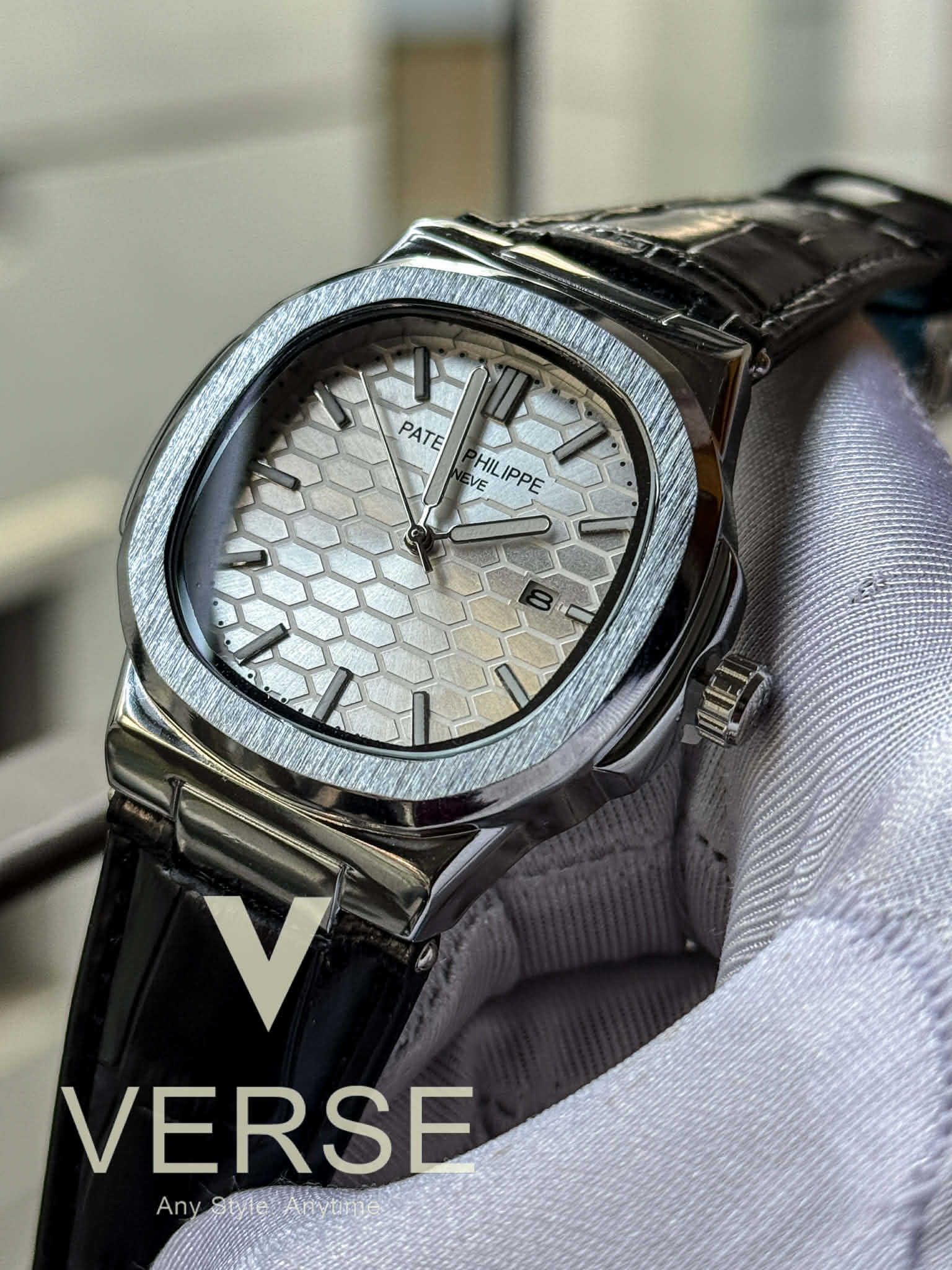 Patek Philippe Nautilus Sweep Honeycomb White Dial Black Belt Silver Case AA - VERSE - 