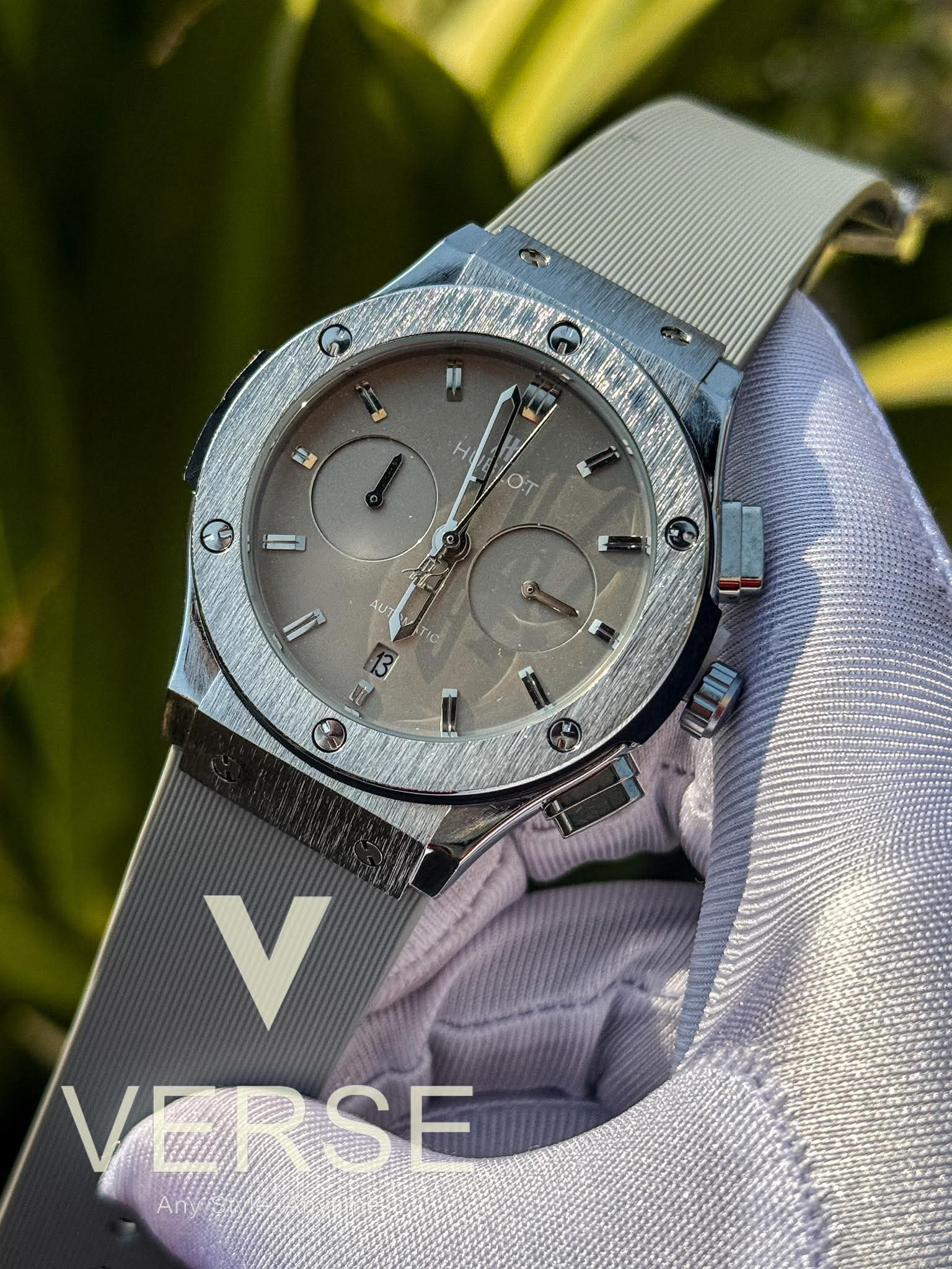 Hublot Classic Fusion Chronograph Silicone Grey Belt Silver Case AA - VERSE - 