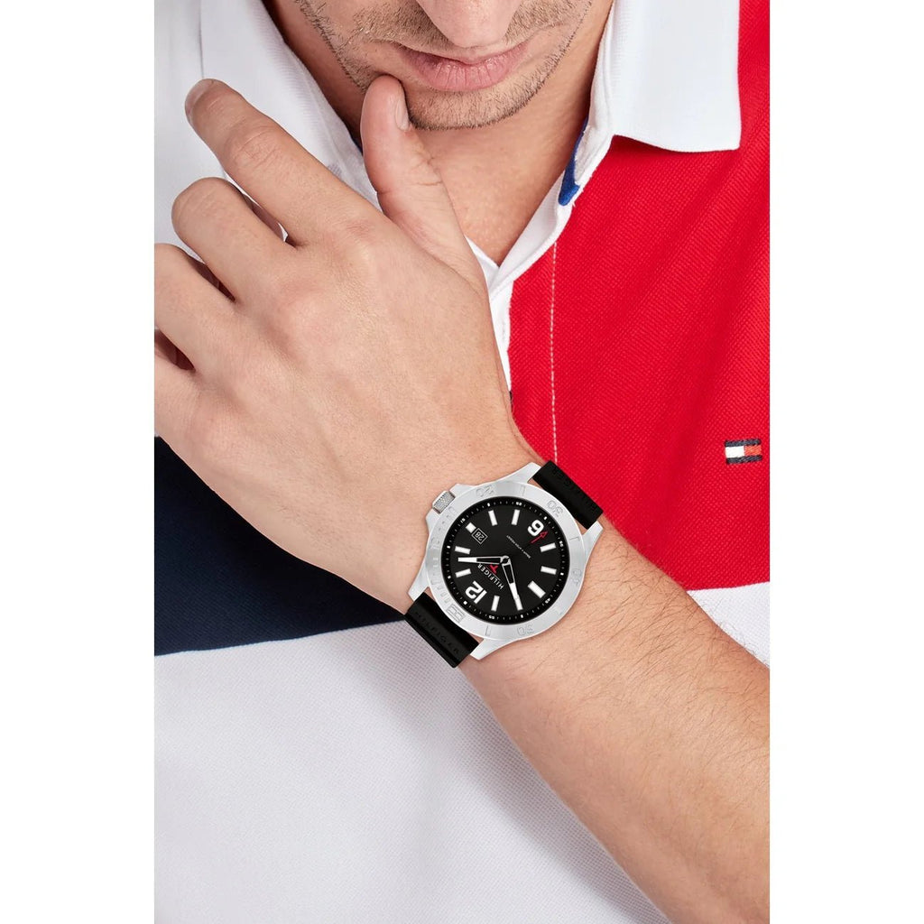 Tommy Hilfiger Ryan Black Dial Silicone Strap Men’s Watch | Model 1710539 - VERSE - 